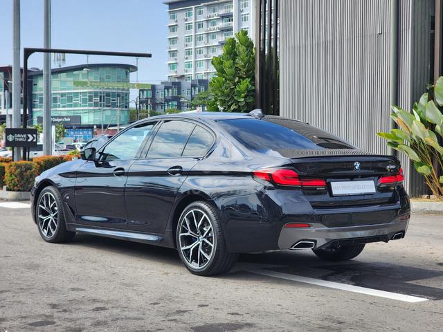 2021 Bmw 530i 2.0 M-SPORT (A) - 2