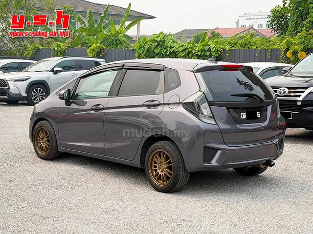 2016 Honda JAZZ 1.5 V MY2014 (A) - 2