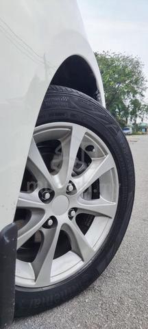 2012 Perodua ALZA 1.5 EZI (A)full loan or cash - 3