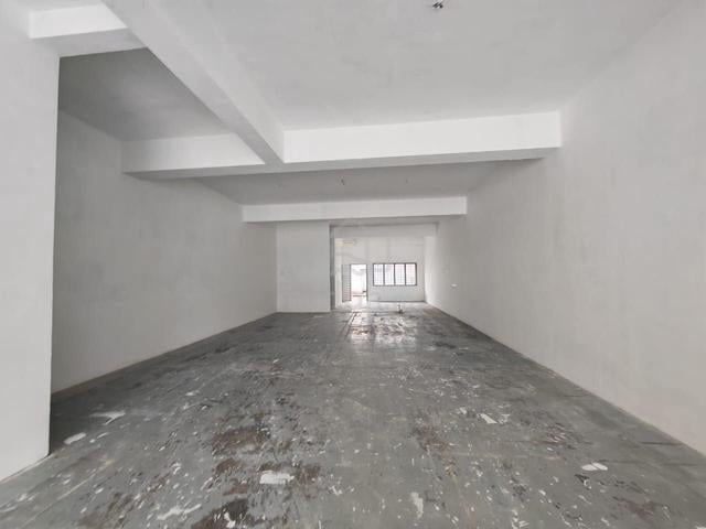 Main Road 3sty Shop Ground floor Bandar Botanic Klang AEON Mall LRT 3 1