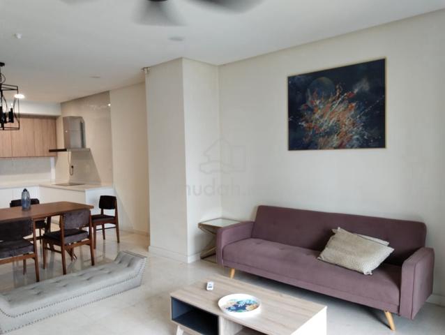 The Capsquare Residences 1