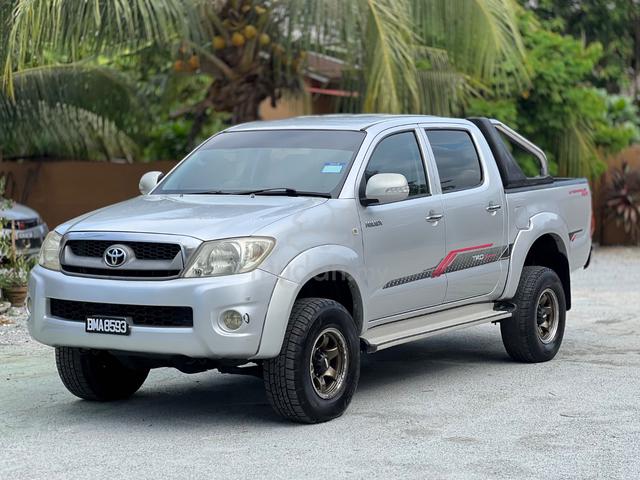 2010 Toyota HILUX 2.5 G FACELIFT DOUBLE CAB (A) - 3