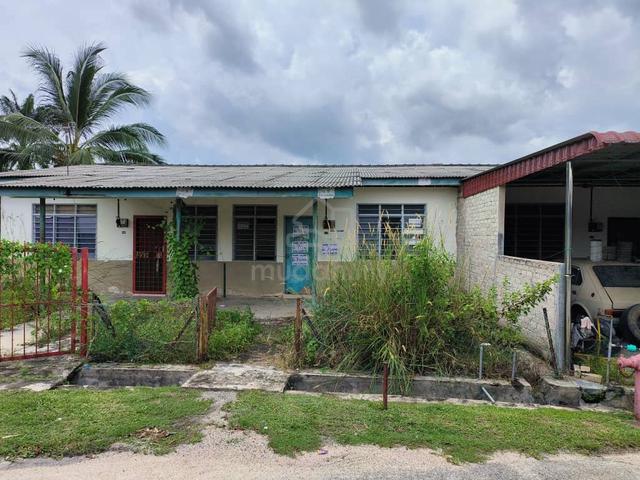 Taman Seri Manggis Low Cost House. 1