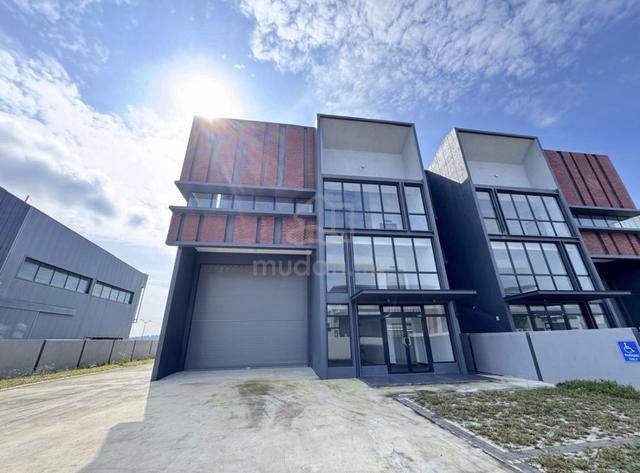 2.5 Sty Semi D Factory Elmina Business Park Sungai Buloh 1