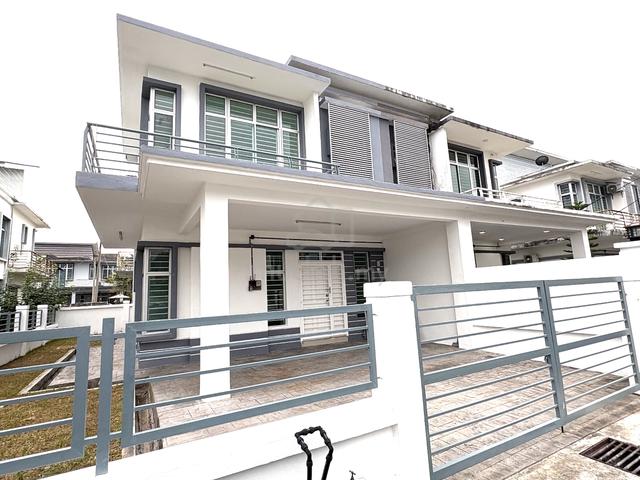 Semi-D 2-Storey House, Bandar Saujana Putra (Royal Ivory) 1