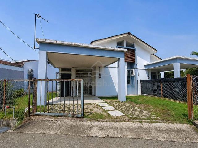 Renovated Semi-D Setingkat , Prima Desa Aman, Padang Meha 1