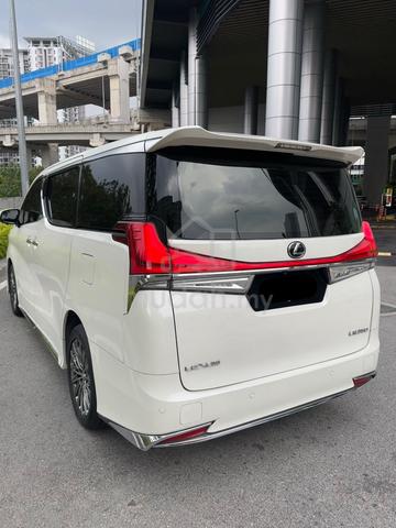 2016 Toyota ALPHARD 3.5 GF Fully Convert Lexus LM - 2