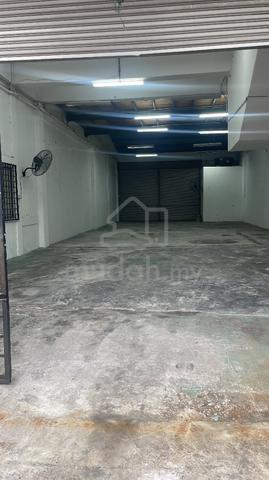 Puchong Utama 1.5 Storey Factory Warehouse Industrial 2