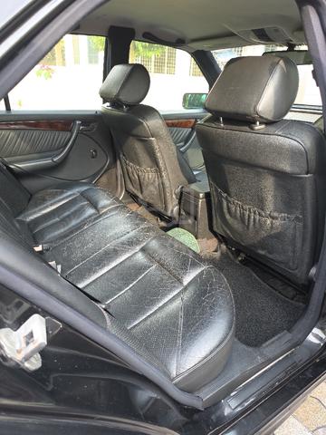 Mercedes-Benz C230 Classic Limited Edition - 5