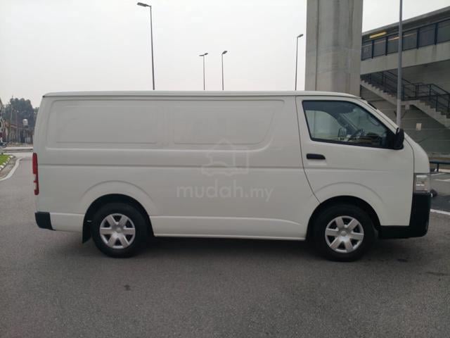 2022 Toyota Hiace 2.5 (M) Panel Van Diesel Engine - 4