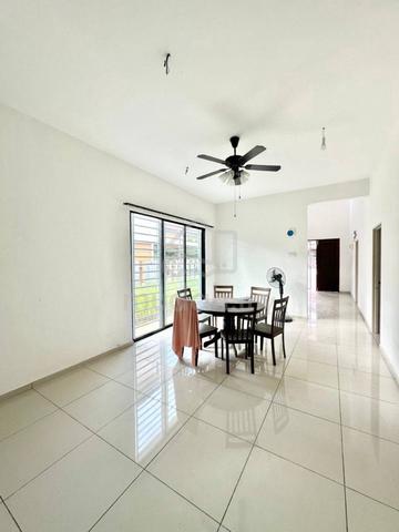 (FULL LOAN) 1 Storey Semi D Cluster Taman Saujana Indah, Bukit Katil 1