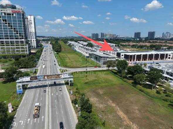 BRAND NEW Setia Alam District 7 Near Musika Home 2 Sty Shop Lot 22x75 1