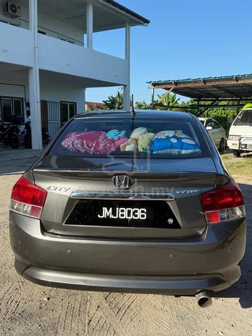2010 Honda CITY 1.5 V (A) - 4