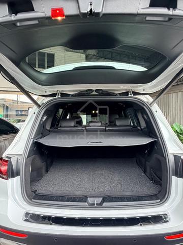 Mercedes Benz GLB200 SUV (2 digit Car Plate) - 5