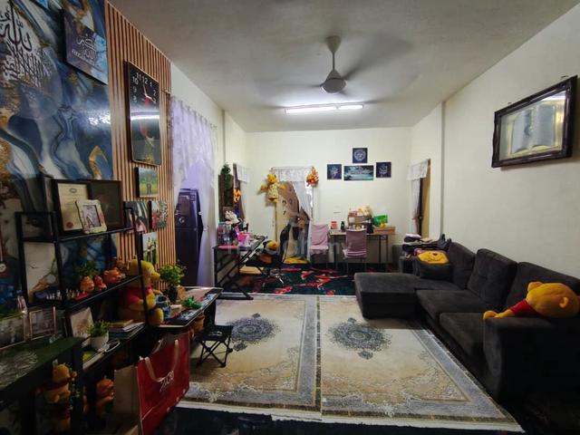 Taman Mount Austin 1