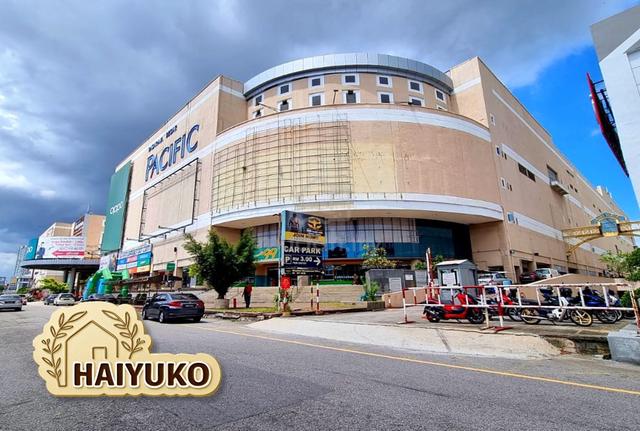 G Floor Main Entrance | Retail Space RENT @ Pacific Megamall Perai 1