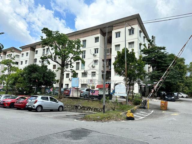 Angsana Apartment (Puchong) 1