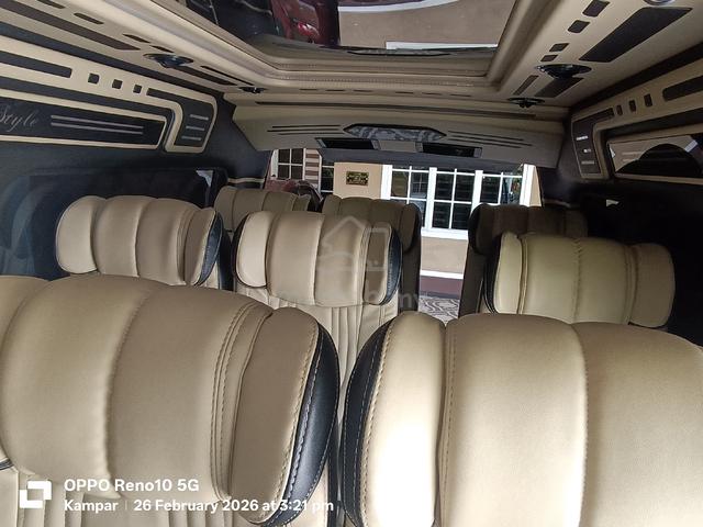 2010 Toyota HIACE 2.5 (M) - 3