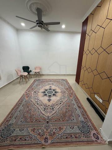 TOWNHOUSE UNIT CORNER FOR RENT – Bayu Park Ville, Seri Kembangan 1