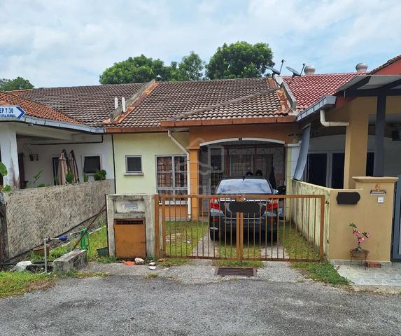 Single Storey Terrace LEP 7, Taman Lestari Putra, Seri Kembangan for s 1
