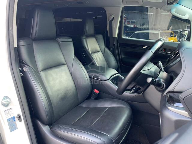 TOYOTA ALPHARD 2.5 SC FACELIFT🌟Sunroof Pilot Seat - 5