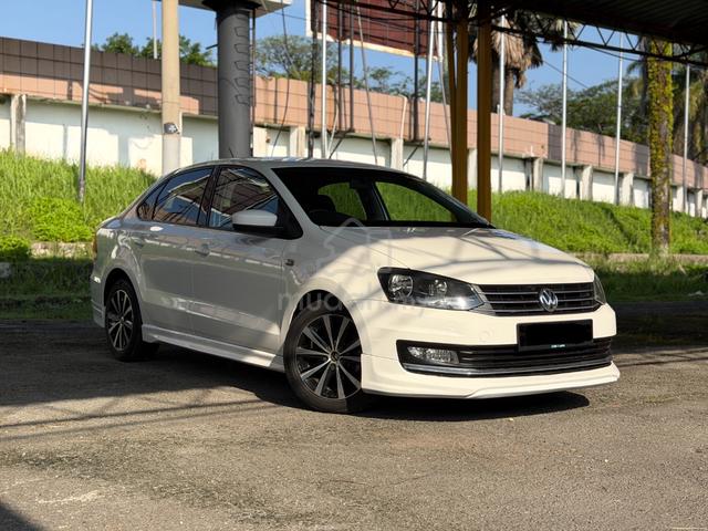 2017 Volkswagen VENTO 1.2 TSI HIGHLINE (A) - 1
