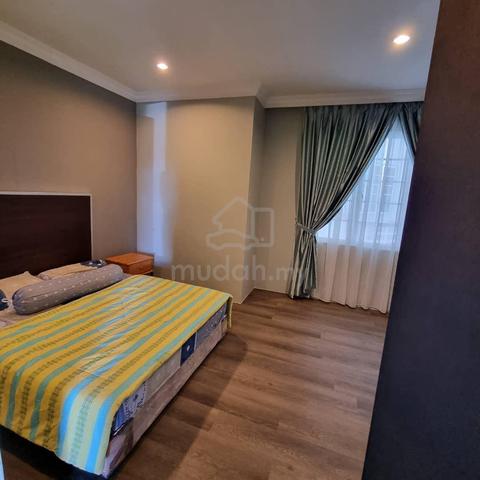 Village Grove Condominium 1