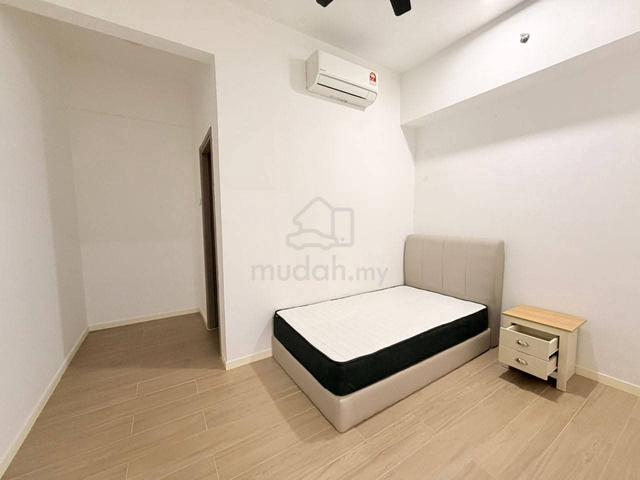Bay Suites 1
