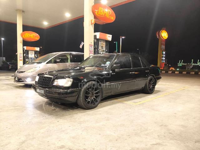1995 Mercedes Benz 230E 2.3 (A) - 1