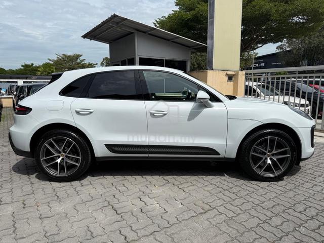 2023 Porsche MACAN 2.0 TURBO FREE 5 YEAR WARRANTY - 5