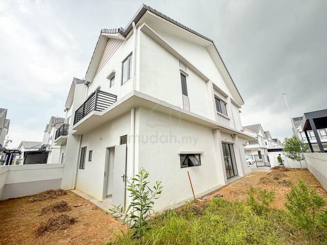 Brand New + 36'x75' + Semi D Sejati Lakeside 2, Cyberjaya 1