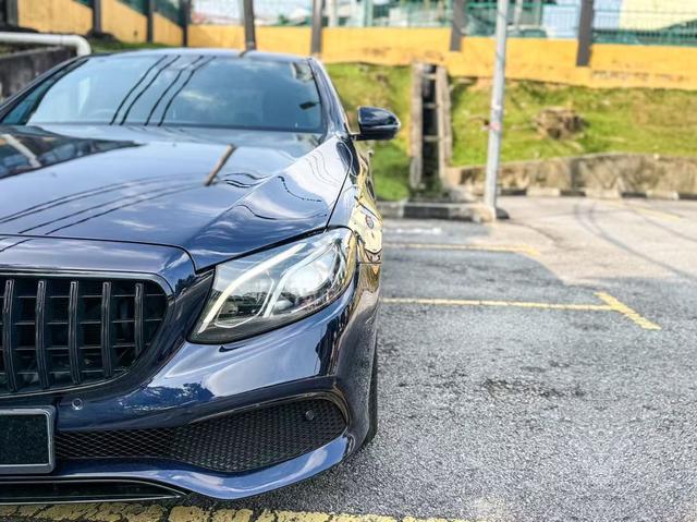 Mercedes Benz E200 2.0 AMG 9GTron W213 4DBurmester - 5