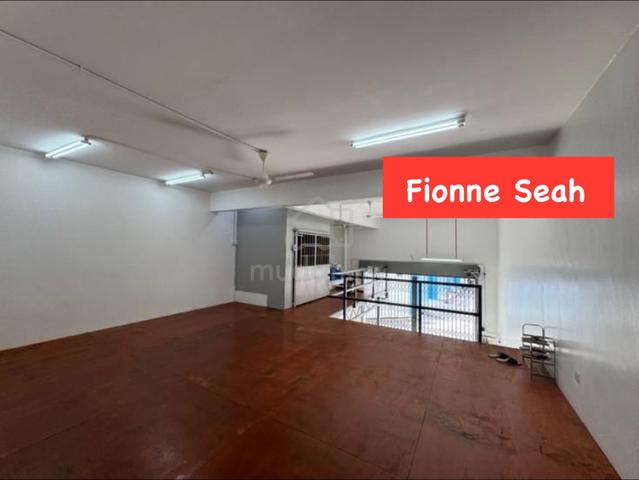 For rent 3 Storey shoplot corner [Exclusive unit] 1