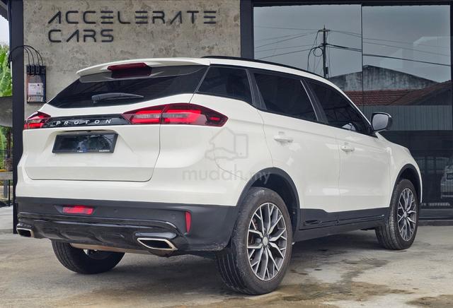 2022 Proton X70 1.8 PREMIUM Full loan Full service - 4