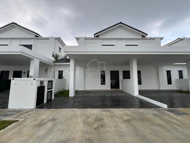 [15MINS to KLIA] Rumah Teres 2 Tingkat di Bandar Baru Enstek 1