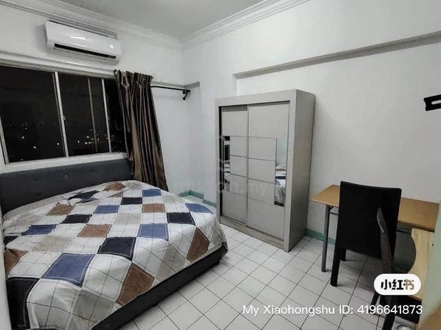 Middle room for rent at Seri cendekia condo Taman Connaught Cheras KL 1