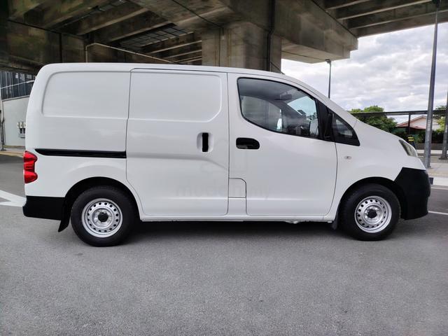 2018 Nissan NV200 1.6 (M) Panel Van - 4
