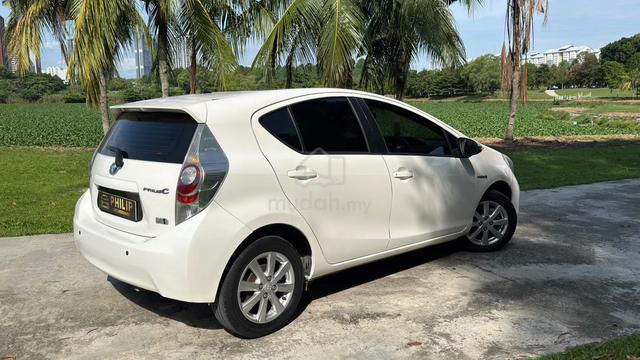 2013 TOYOTA PRIUS C 1.5 (A) Masih Boleh Loan Lagi! - 5