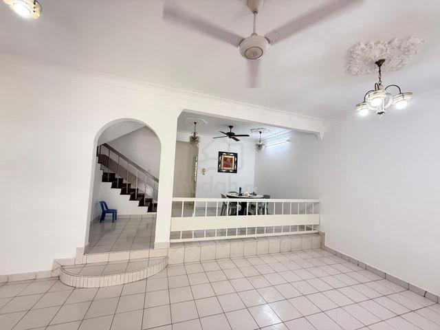 Taman Perling Double Storey House For Rent 1