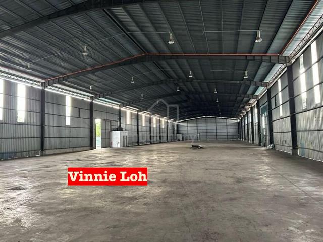 1.5 Storey Semi-Detached Factory For Rent & Sale 1