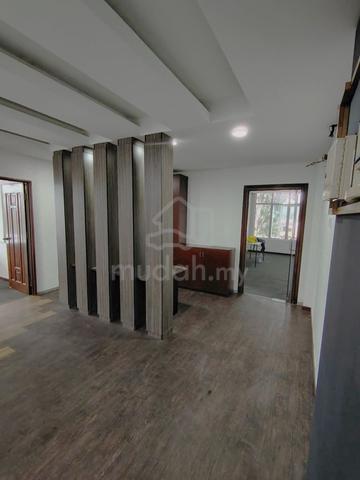3rd Floor(walkup) Corner Office @ Kelana Jaya SS 7 near Kompleks PKNS 1