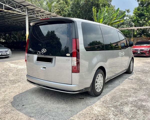 LKEDAI 2023 Hyundai STARIA 2.2 D LITE 11S FSR18kKM - 2