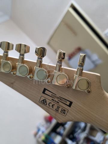 Carousel Image