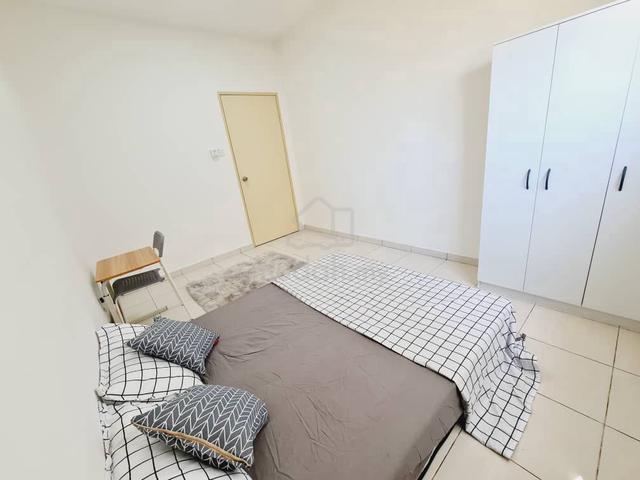Sungai Ara Bayan Lepas Idaman Selasih Room - Mix Gender & Female Unit 1