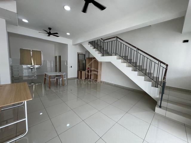 [Available Now] Robin IJM Rimbayu, Double Storey Landed House for rent 1