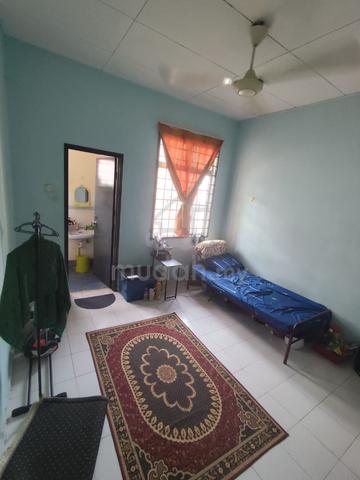 Bilik Sewa Single Lelaki Desa Kolej Nilai Negeri 9 1