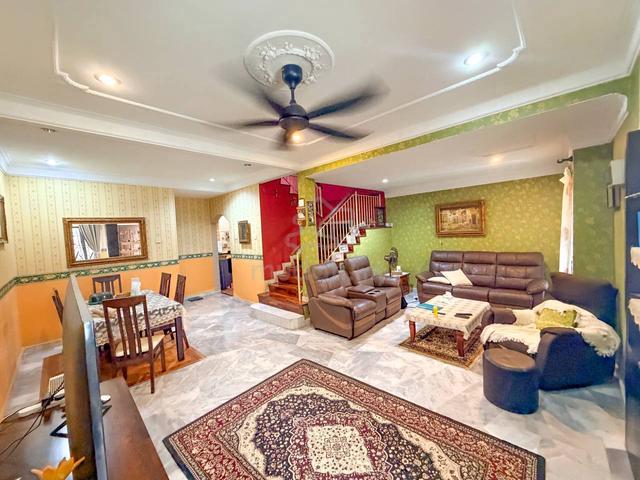 Double Storey Jalan Suakasih Bandar Tun Hussein Onn Cheras BTHO 1