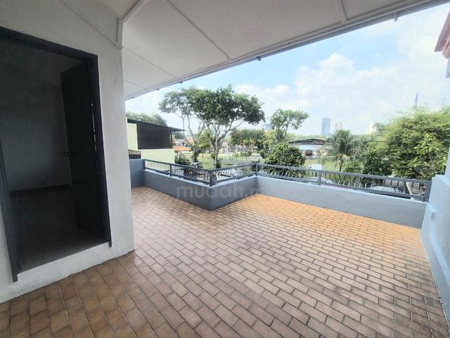 REFURBISHED ✨ Double Storey Seksyen 10 Shah Alam Near 8 @ 9 1