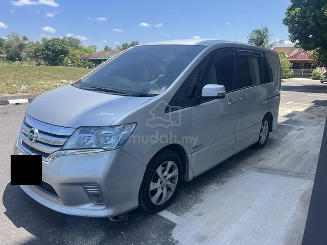 2013 Nissan SERENA 2.0 S-HYBRID HIGHWAY STAR - 2