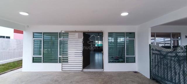 NEW Corner Single Storey House FOR RENT – Kidurong Area 🏡, Bintulu 1